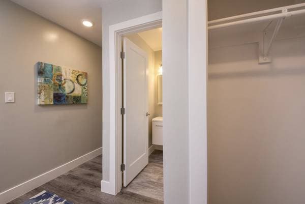1BR/1BA Apartment on Harder Rd. · Hayward photo 2
