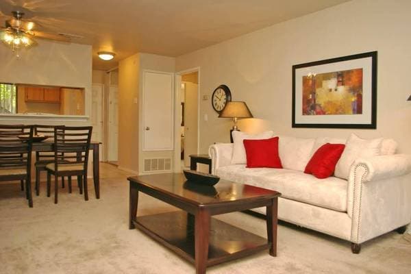 2BR/2BA Apartment on James Donlon Blvd · Antioch photo 4