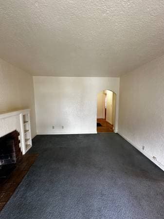 2BR/1BA Apartment · Oakland photo 2