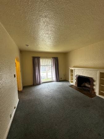 2BR/1BA Apartment · Oakland photo 4