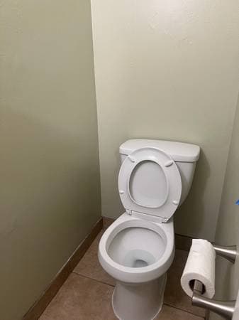3BR/2BA Apartment · Oakland photo 2