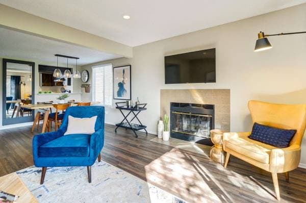 1BR/1BA Apartment on Lakeville Cir · Petaluma photo 5