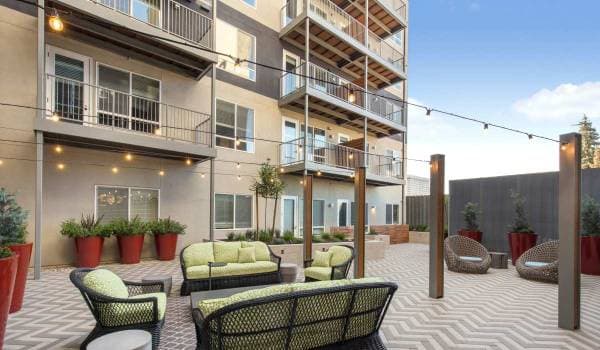 1BR/1BA Apartment on 26th St · Oakland photo 2