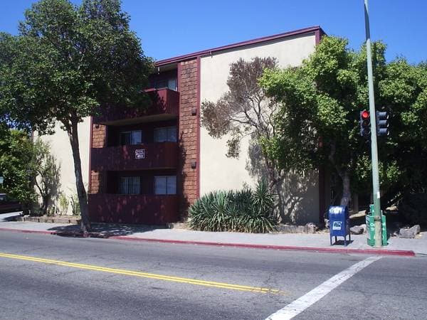 1805 8th Avenue #4 photo 1