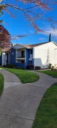 Mission Bay Apartments photo 4