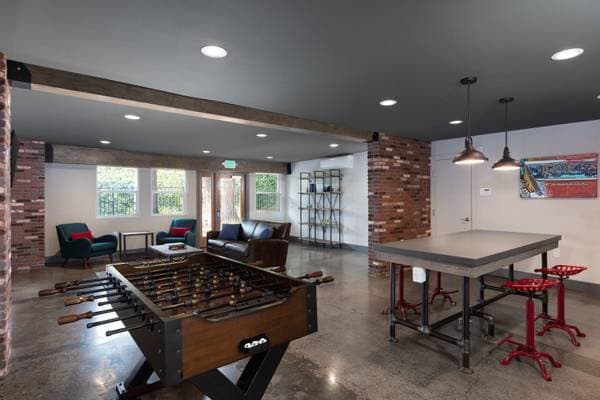 2BR/1BA Apartment on Hancock Street · Hayward photo 5