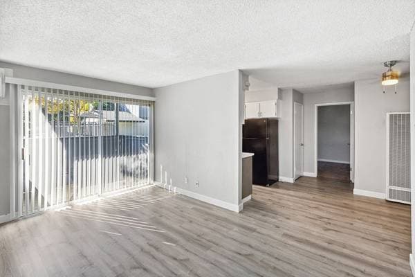 2BR/1BA Apartment on Aster Dr · Antioch photo 2