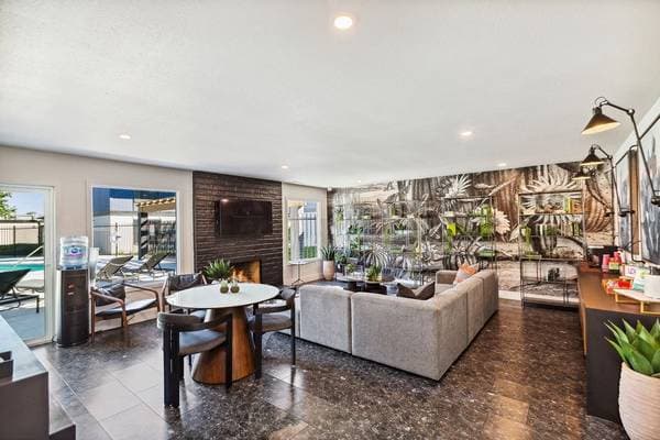 2BR/1BA Apartment on Aster Dr · Antioch photo 3