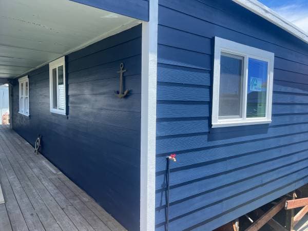 2BR/1BA Apartment · Larkspur photo 1