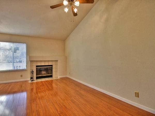 2BR/2BA Condo on Cherry Crest Lane · San Jose photo 4