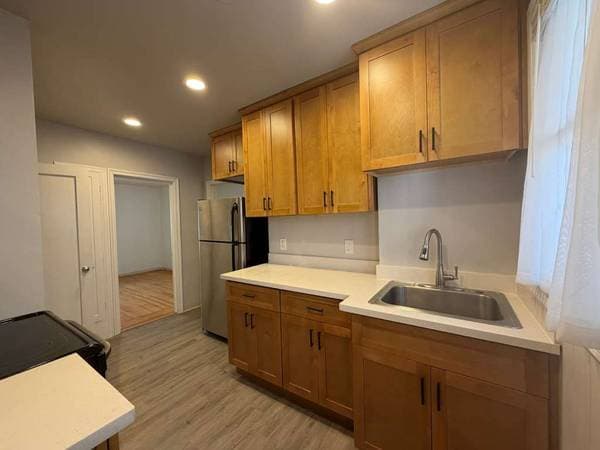 2BR/1BA Apartment on Home Place East Unit A · Oakland photo 4