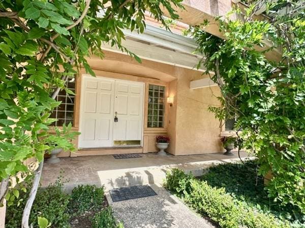 4BR/3BA Apartment on Granada Way · San Jose photo 2