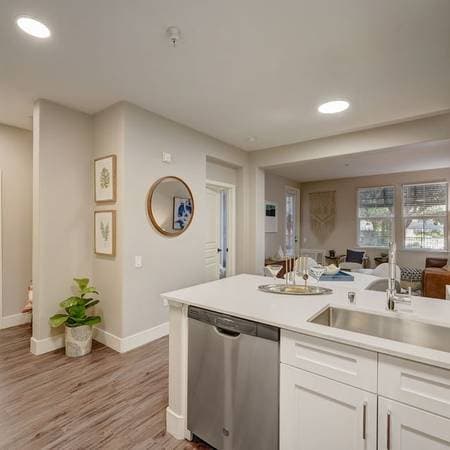 1BR/1BA Apartment on Ryland St. · San Jose photo 3