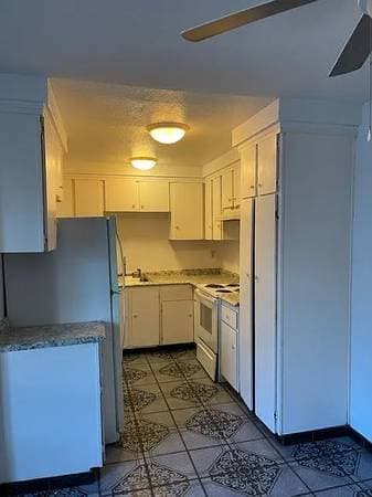 3BR/1BA Duplex · Pittsburg photo 5