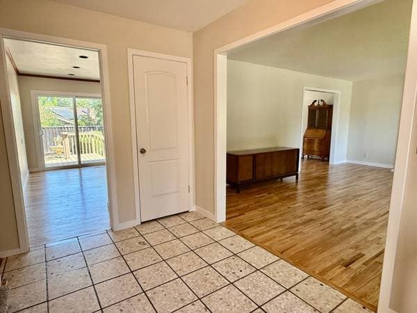 4BR/3BA Apartment on Lillick Dr · Santa Clara photo 2