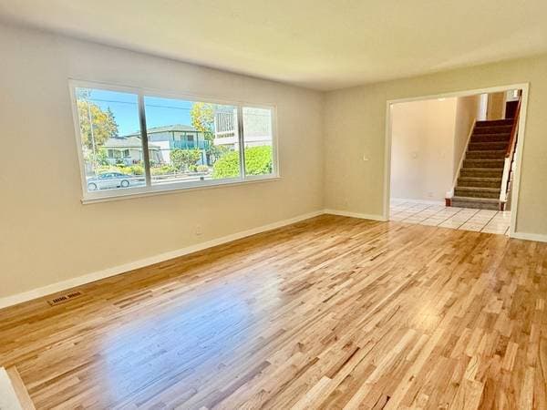 4BR/3BA Apartment on Lillick Dr · Santa Clara photo 4