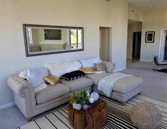 2BR/3BA Condo on E San Fernando St · San Jose photo 5