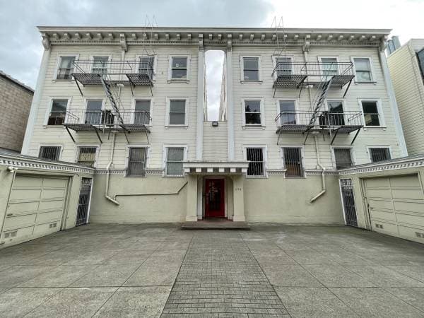 0BR/1BA Apartment · San Francisco photo 1