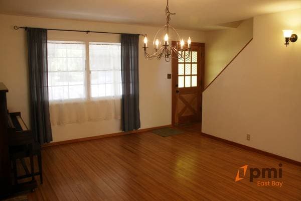 2307 Collins Ave photo 2