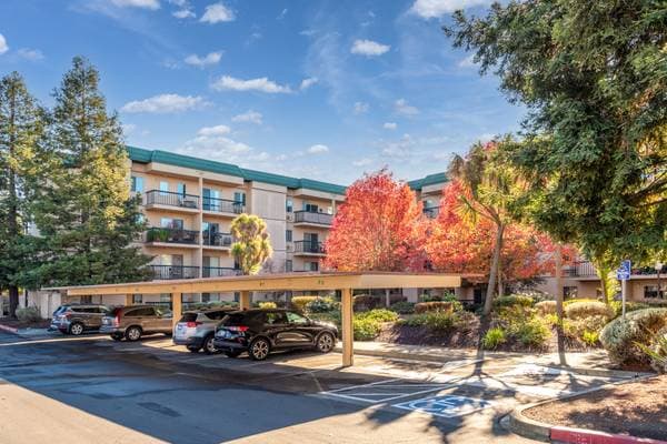 1BR/1BA Apartment on Enterprise Drive Ofc · Rohnert Park photo 5