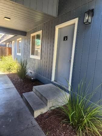 2BR/1BA Apartment on Dutton Avenue - 2 · Santa Rosa photo 1