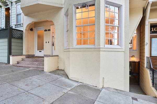 3BR/1BA Apartment · San Francisco photo 1