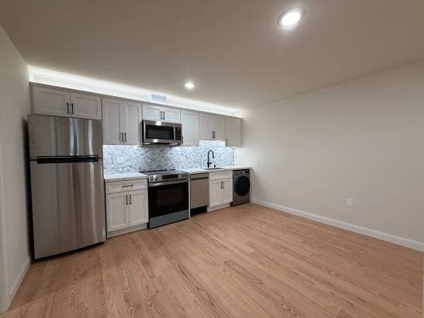 1BR/1BA Apartment on Fairmount Ave · Oakland photo 4