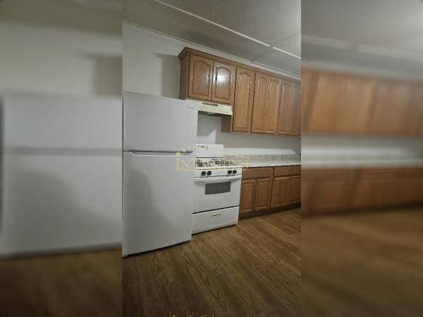 1BR/1BA Duplex on Ocean St Unit 8 · Santa Cruz photo 4