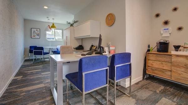 2BR/1BA Apartment · Fairfield photo 3