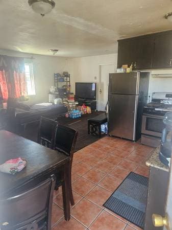 2BR/1BA Apartment · Watsonville photo 1