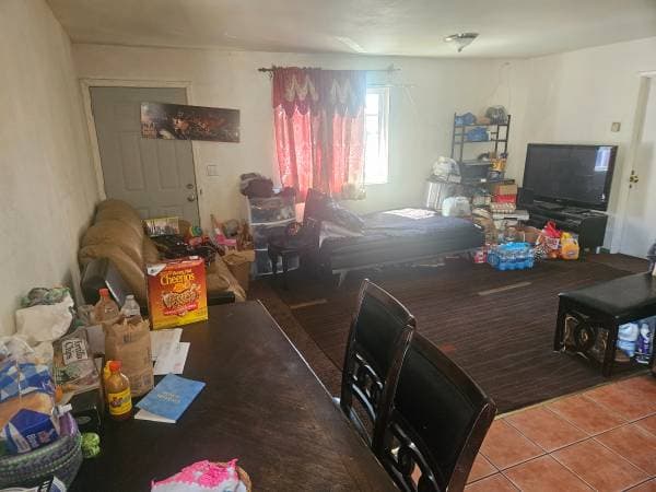 2BR/1BA Apartment · Watsonville photo 3