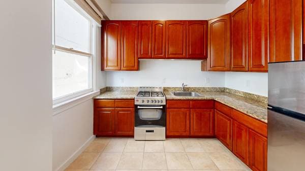 1BR/1BA Apartment on Bush St · San Francisco photo 4