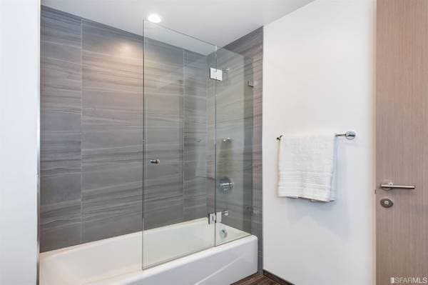 1BR/1BA Apartment on Golden Gate Ave · San Francisco photo 3