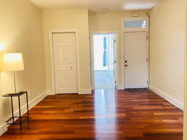 1BR/1BA Apartment · San Francisco photo 2