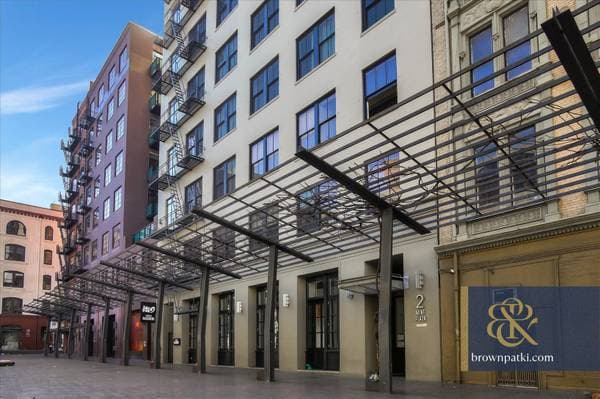 1BR/1BA Condo on Mint Plaza · San Francisco photo 2