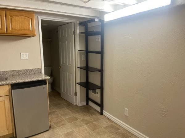 0BR/1BA Apartment · Richmond photo 1