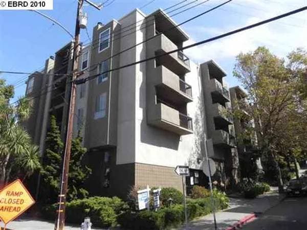 150 Pearl Street #214 photo 1