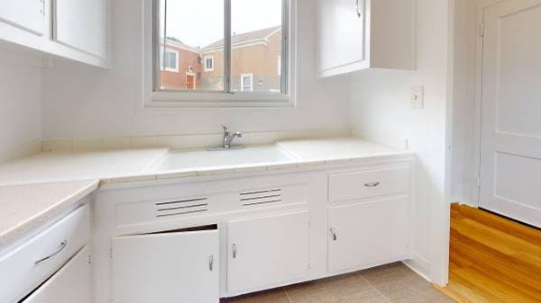 1BR/1BA Apartment on Serrano Drive · San Francisco photo 4