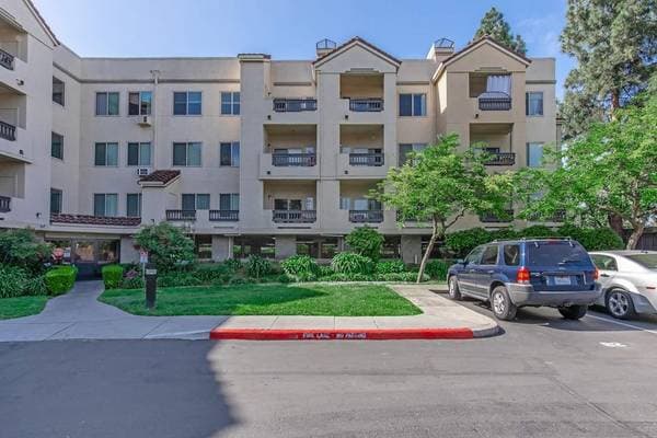 2BR/1BA Apartment on San Tomas Aquino Rd · San Jose photo 2