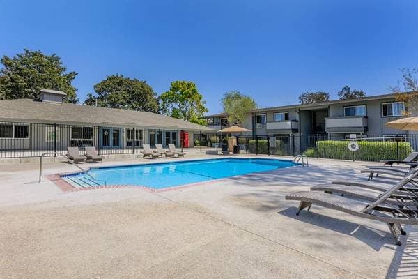 2BR/2BA Apartment on Stokes Street · San Jose photo 3
