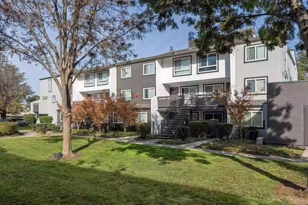 1BR/1BA Apartment on Monroe Ave · Fremont photo 5