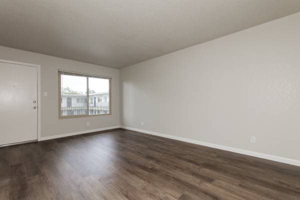 1BR/1BA Apartment · Hayward photo 4