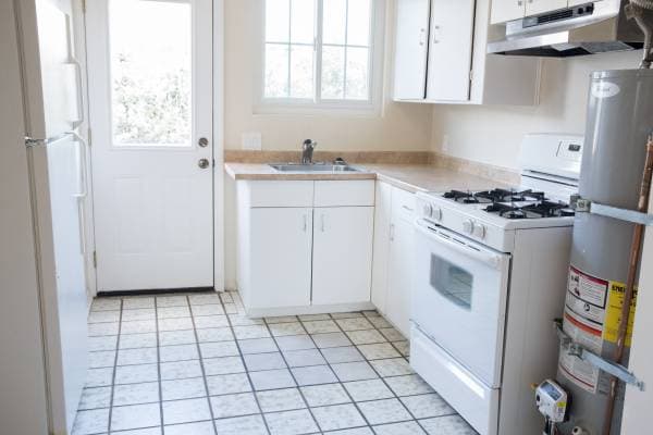 3BR/1BA Apartment on Channing · Berkeley photo 3
