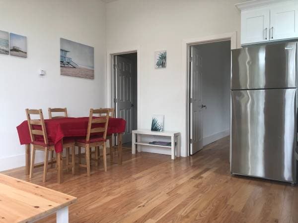 1BR/1BA Apartment on San Antonio Ave · Alameda photo 3