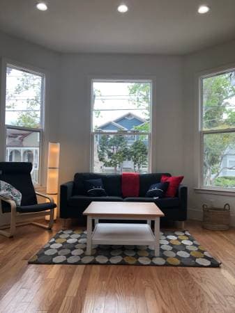 1BR/1BA Apartment on San Antonio Ave · Alameda photo 5
