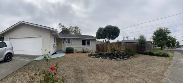 4BR/2BA Apartment on Bonnie Ave. · Cotati photo 2
