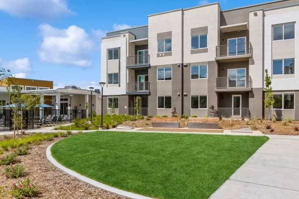 1BR/1BA Apartment on Yolanda Ave · Santa Rosa photo 4