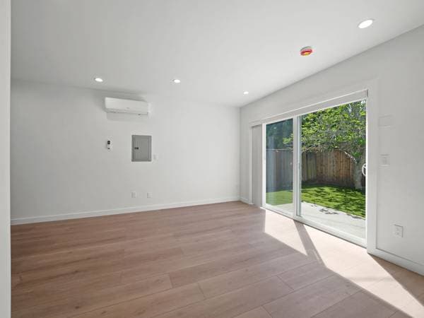 0BR/1BA Apartment · Burlingame photo 3