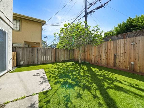 0BR/1BA Apartment · Burlingame photo 4