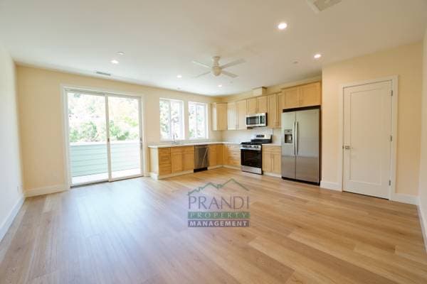 1BR/1BA Apartment on E Crescent Dr Unit A · Kentfield photo 4